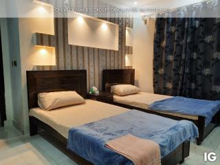 3 Bedroom Furnished Holiday Home Near Valencia Town, Lake City & Ring Road - Lahore - 7