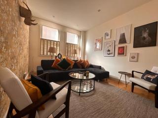 Central Chelsea 1 Bedroom - 0
