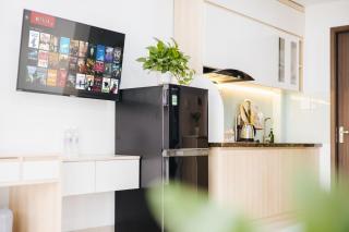 9 LIGHT APARTMENT - 1