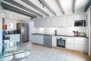 Villa Mas de Bouis - Views, Heated Pool, XL 6 Bedroom, AC, Nature, Beauty & Boules! - Saint-Martin-de-Londres - 3