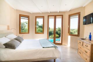 Villa Mas de Bouis - Views, Heated Pool, XL 6 Bedroom, AC, Nature, Beauty & Boules! - Saint-Martin-de-Londres - 4