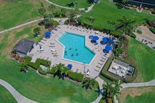 Condo with view of Clam Bay and pool/beach access - 1