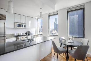 Midtown West 2br w elevator wd nr park NYC-1244 - 3
