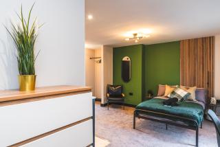Luxury Central Derby Apartment - Derby - 7