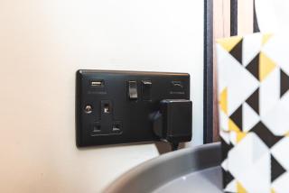 Luxury Central Derby Apartment - Derby - 5