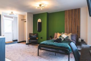 Luxury Central Derby Apartment - Derby - 6