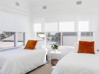 Chill on the Hill - Oceanstays - Yamba - 3