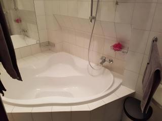 Cozy Apartment in the Middle of Bratislava - Bratislava - 2