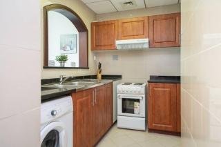 StoneTree - Lake View - Family-Friendly Location - Dubai - 3