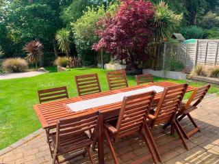 SEASIDE SANCTUARY by BOURNECOAST - A Good Sized Family Holiday Home with a Garden and Parking - HB8530 - 7
