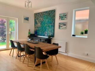BOURNECOAST Family Home with Garden -WIFI -HB8530 - Bournemouth - 3