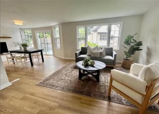 Modern 4BDRM West Hartford Home In Great Location! - West Hartford - 0