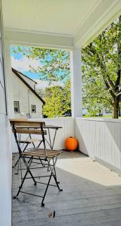 Modern 4BDRM West Hartford Home In Great Location! - West Hartford - 4