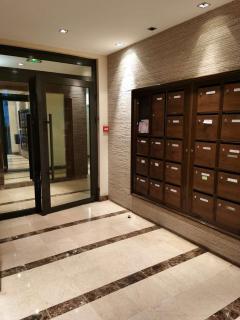 PARIS-MONTROUGE Magnifique appartement 3 pièces de 75m2 avec PARKING - très cosy pour 1 - 8 personnes refait à NEUF -ENTIRE APARTMENT LUXURIOUS AND WARM -Montrouge Paris 14ème - Proche Aéroport Orly Parc Expositions Porte de Versailles FREE WIFI GRATUIT - Montrouge - 2