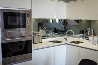 Waterfall Ellipse One bedroom Apartment - 5