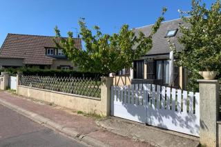 Pretty Norman pearl with garden - Hermanville-sur-Mer - 2