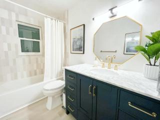 Waterfront Home with Pool Minutes to Sanibel - Fort Myers - 5