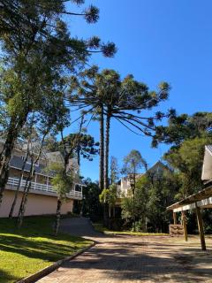Casa lugar tranquilo até 6 pessoas - Gramado - 1