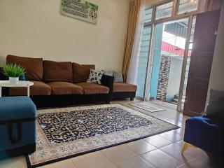 MunadibStay Private Pool - Ketereh - 6