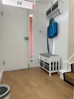 Stylish, Smart & Fun 4 Bed Home - 3