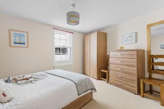 3 Bell Court - Large Apartment close to Historic Market and Quay - 1