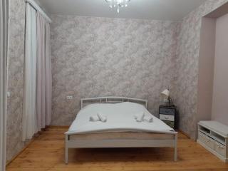 Eka's home with a beautiful garden - Tbilisi - 4
