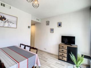 Appartement cosy 4 pers, proche pistes et commerces, balcon sud-ouest, parking, casier à ski - FR-1-417-48 - 4