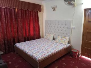 Galaxy apartments , Galaxy hotel - Lower Topa - 3