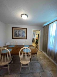 House few Minutes to Beach & Downtown St Pete - 1