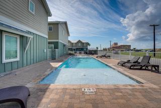 Bright, Modern Corpus Christi Condo 2 Mi to Beach - Padre Island - 8
