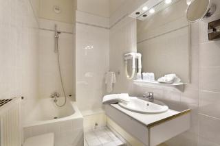 Hôtel Les Tilleuls, Bourges - 8