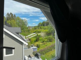 Loftroom in townhouse Oslo 1 singel bed 1 double bed - Lorenskog - 0