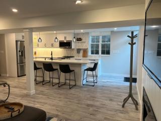 The Croft House - 2 Bedroom 1 Bathroom Suite - Burlington - 6