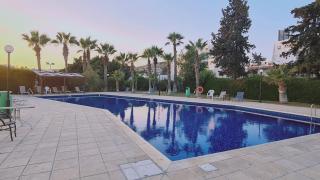 STAY Almeria Apartment - Limassol - 8