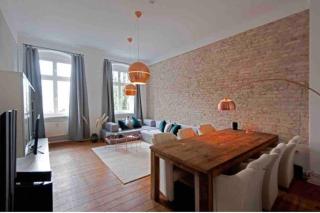 Spacious 94sqm 2 balconies in the heart of Berlin - 9