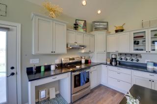 Pet-Friendly Stevensville Home with Mountain Views! - Stevensville - 3