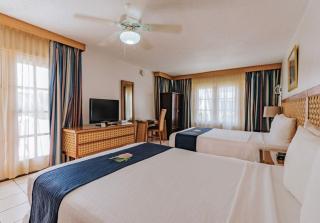 Caribbean Palm Village Resort - Palm-Eagle Beach - 3