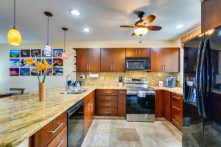 Living Aloha A Quiet Condo with Step-Free Access! - Kailua-Kona - 2