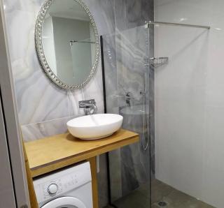Farisma - Bright and central apt in Kalamata - 5