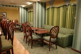 Hampton by Hilton - Brentwood - 4