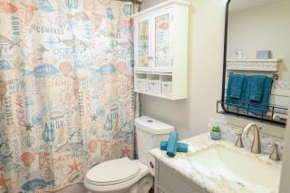 Tradewinds Retreat - Pool, 15 min to Clearwater Beach - 4