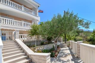 Apartments by the sea Pisak, Omis - 10323 - Pisak - 3