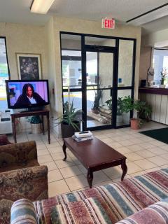 Hallmarc Inn - New Albany - 8