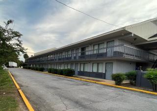 Hallmarc Inn - New Albany - 4