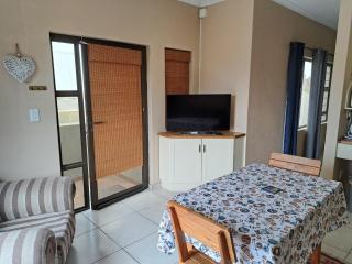 Desert Pearl Self catering & Accommodation - Walvis Bay - 4