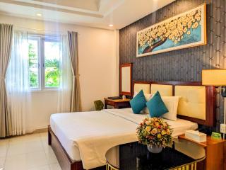 Airport Saigon Hotel - Gần ẩm thực đêm chợ Phạm Văn Hai - Ho Chi Minh - 3