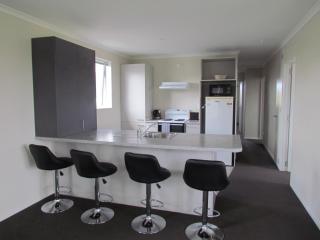 West Coast Wonder 4 Minutes Drive to Glinks Gully - 8