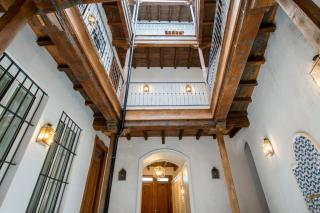 Casa Pilatos Luxury Apartments - Sevilla - 2