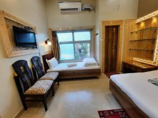 Hotel Temple On Ganges - Benares - 1