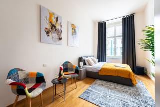 Spacious 3-bedrooms apartment near Karlin Square - Praga - 9